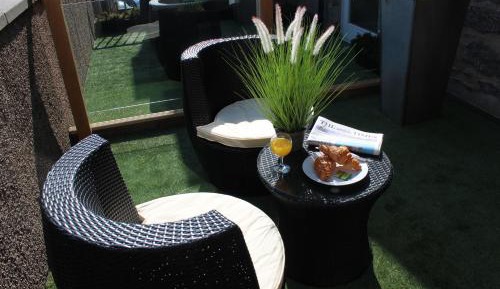 Studio Suite With Balcony