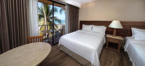 Double Room with Two Double Beds and Ocean View
