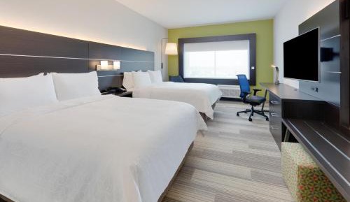 Standard Queen Room with Two Queen Beds