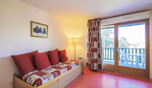 Comfort One-Bedroom Apartment (6 People)