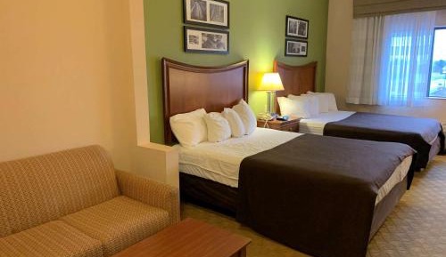 Standard Queen Room with Two Queen Beds - Non Smoking 