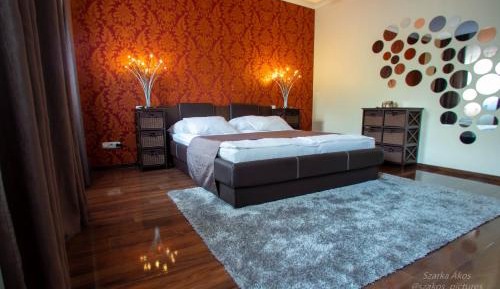 Deluxe Double Room with Bath