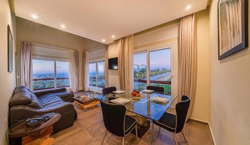Two-Bedroom Suite Apartment