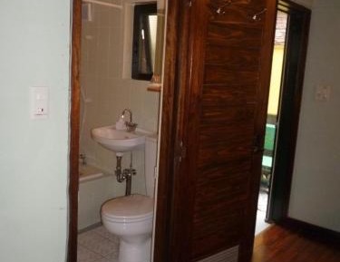 Economy Twin Room