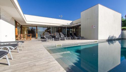 Villa with Sea View