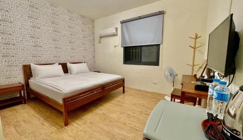 Queen Room