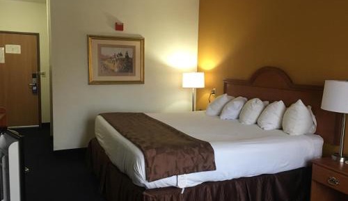 King Room - Disability Access/Non-Smoking