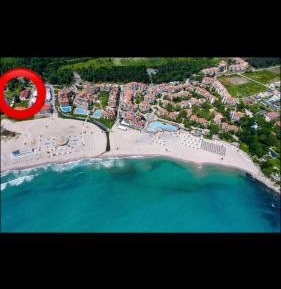 Villa - Beach Front