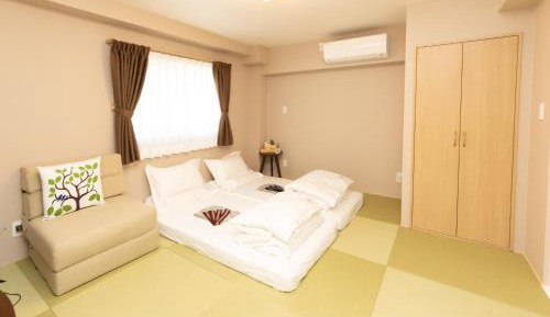 Double or Twin Room with Private Bathroom