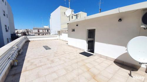 Studio with Terrace