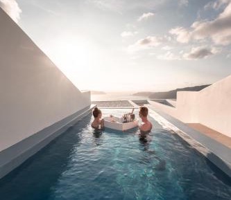 Suite with Pool View