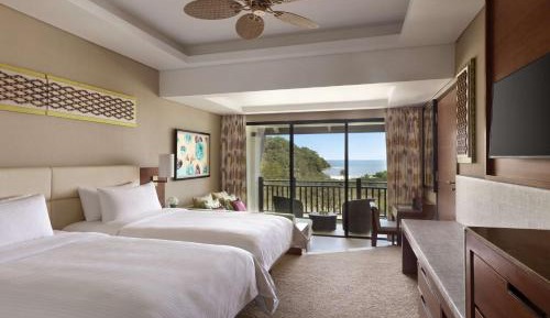 Garden Wing Deluxe Twin Room with Sea View