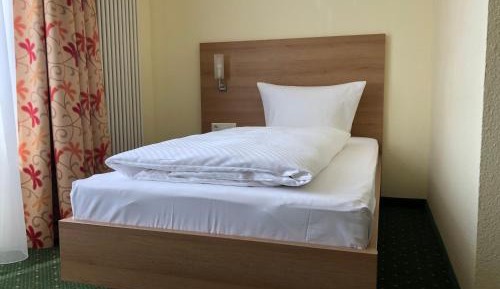 Single Room with Private Bathroom