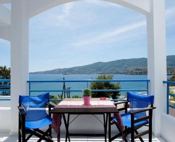 Studio with Sea View