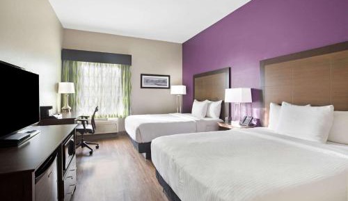 Double Room with Two Double Beds - Mobility Accessible/Non-Smoking