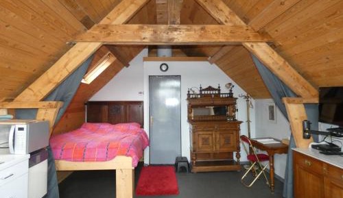 Studio with Balcony