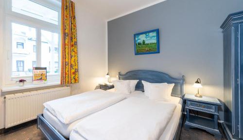 Doppelzimmer mit Balkon - Straßenseite