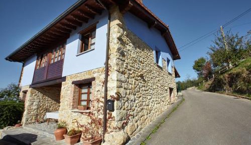Two-Bedroom Holiday Home