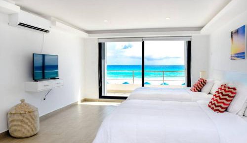 Villa with Sea View