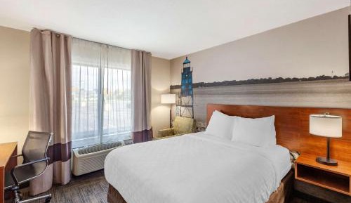 Queen Room - Disability Access/Non-Smoking