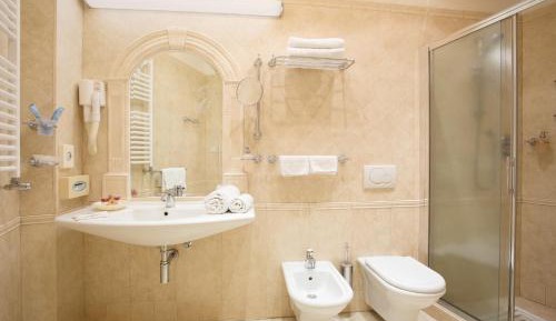 Comfort Double or Twin Room - Sea Front