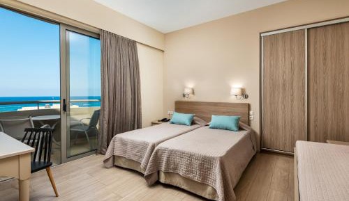 Studio with Sea View