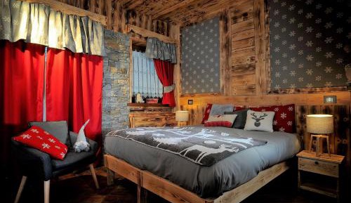 Suite with Sauna