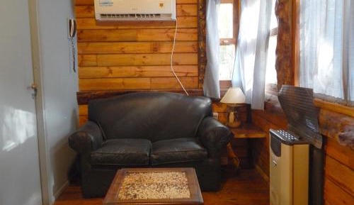 One-Bedroom Bungalow (2 Adults)
