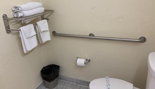 King Bed Accessible