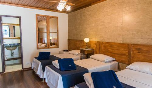 Deluxe Family Room