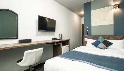 Semi Double Room - Non-Smoking 