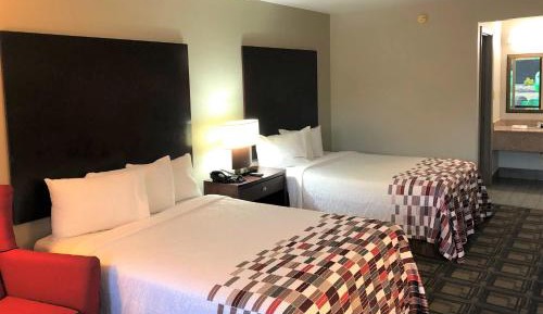 Deluxe Room with Two Queen Beds Non-Smoking