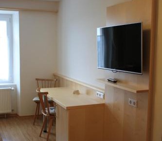 Double or Twin Room with Shower