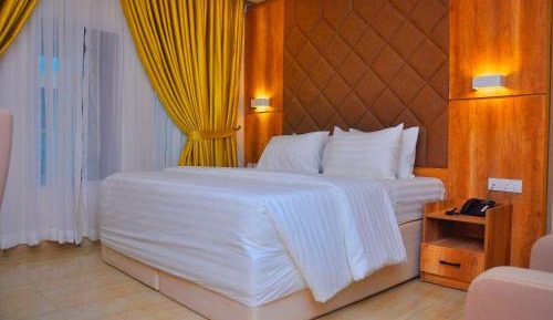 Deluxe Single Room