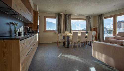 Superior Chalet