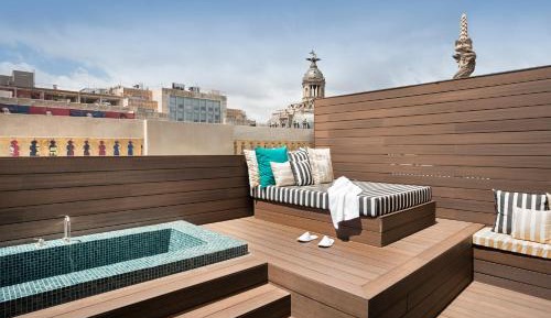 Superior Double Room with Exterior Bathtub