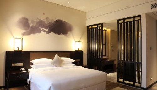 Executive Suite  - Non Smoking Non Wine Vegetarian, marriage certificate is required if accommodating with heterosexual 