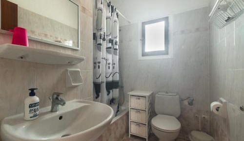 One-Bedroom Premium Apartment with Ocean View