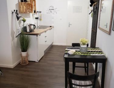 Studio Apartment