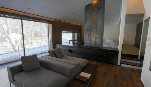 Deluxe Japanese-Style Villa