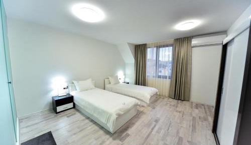 Large Twin Room