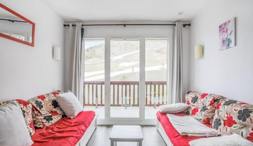 Comfort One-Bedroom Apartment (5 People)