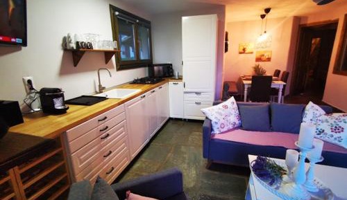 One-Bedroom Holiday Home