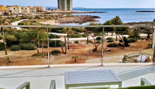 Two bedroom apartment with Sea view