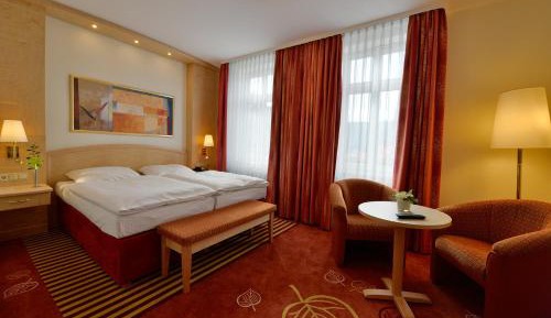 Classic Double Room