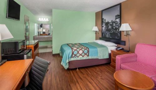 King Room - Non-Smoking