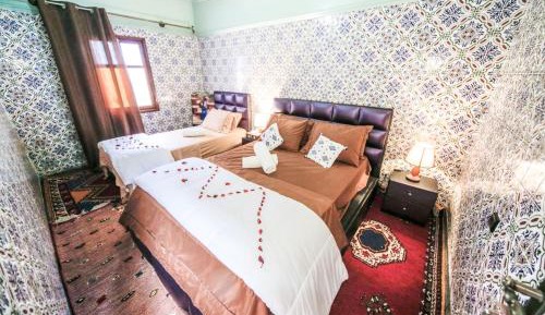 Triple Room with Shared Bathroom