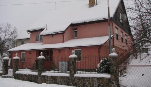 Two-Bedroom Townhouse