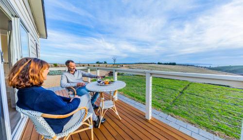 King Apartment with Sea View