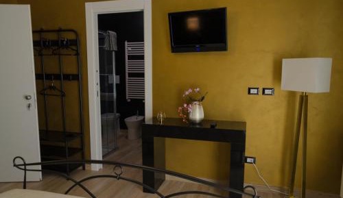 King Room with Balcony